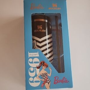 🆕️ Stanley Barbie Edition - Black and White 1959 Edition
